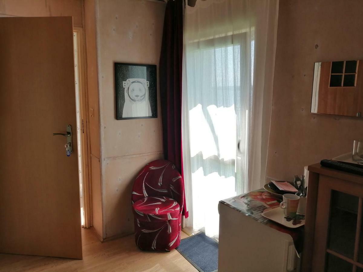 Pokoje Goscinne Mielno  Esterno foto